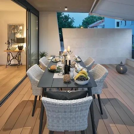 K Luxury Residence Split Exterior photo
